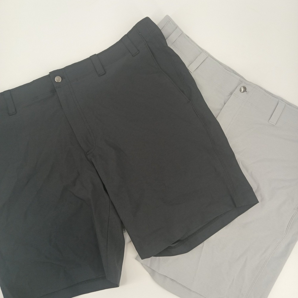 Callaway Mens stretch performance Golf Shorts Lot of 3. 2 Grey 1 Black Sz 40